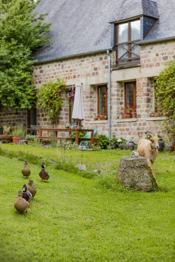 Normandy Inn Montbray Exterior photo